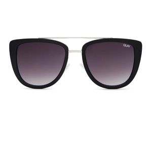 QUAY Australia ‘French Kiss’ Sunnies
